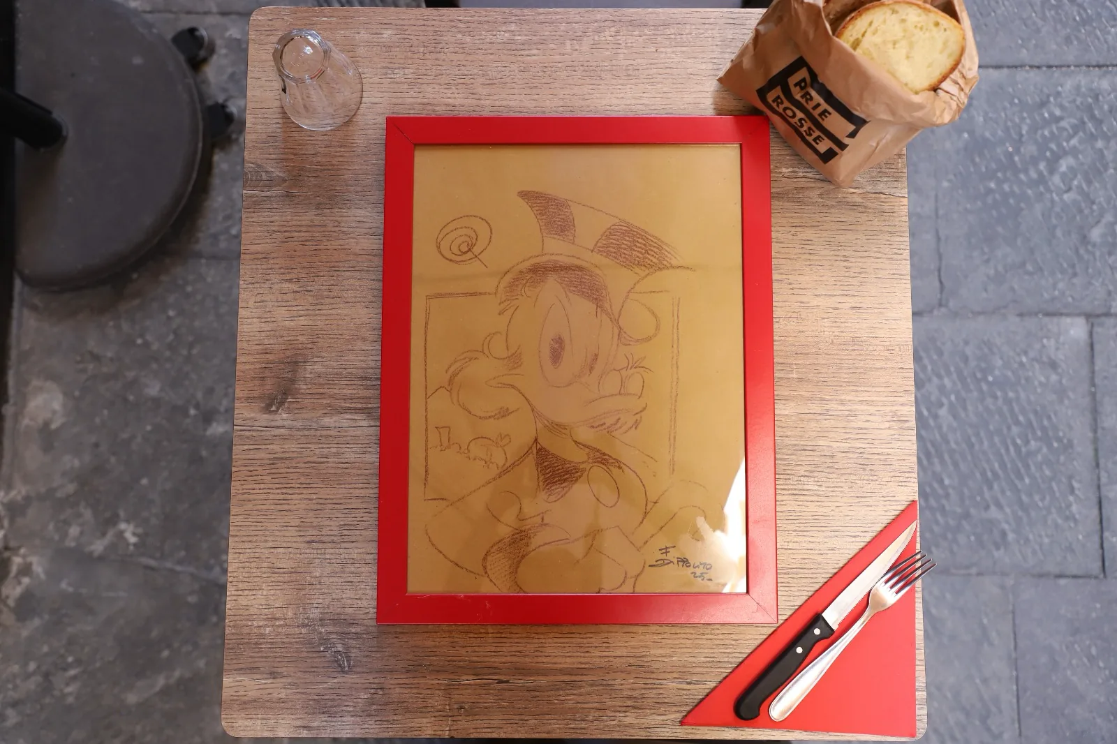 Tovaglietta disegnata da un cliente di E Prie Rosse, ristorante nel centro storico di Genova, numero 6
